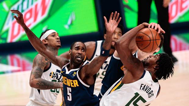 Derrick Favors Jordan Clarkson